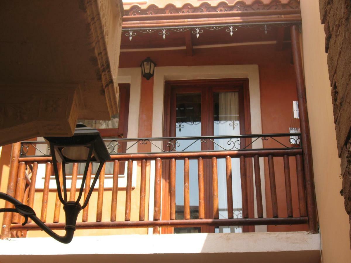 Sali Chelidonaki Boutique Suite Chania  Exteriör bild