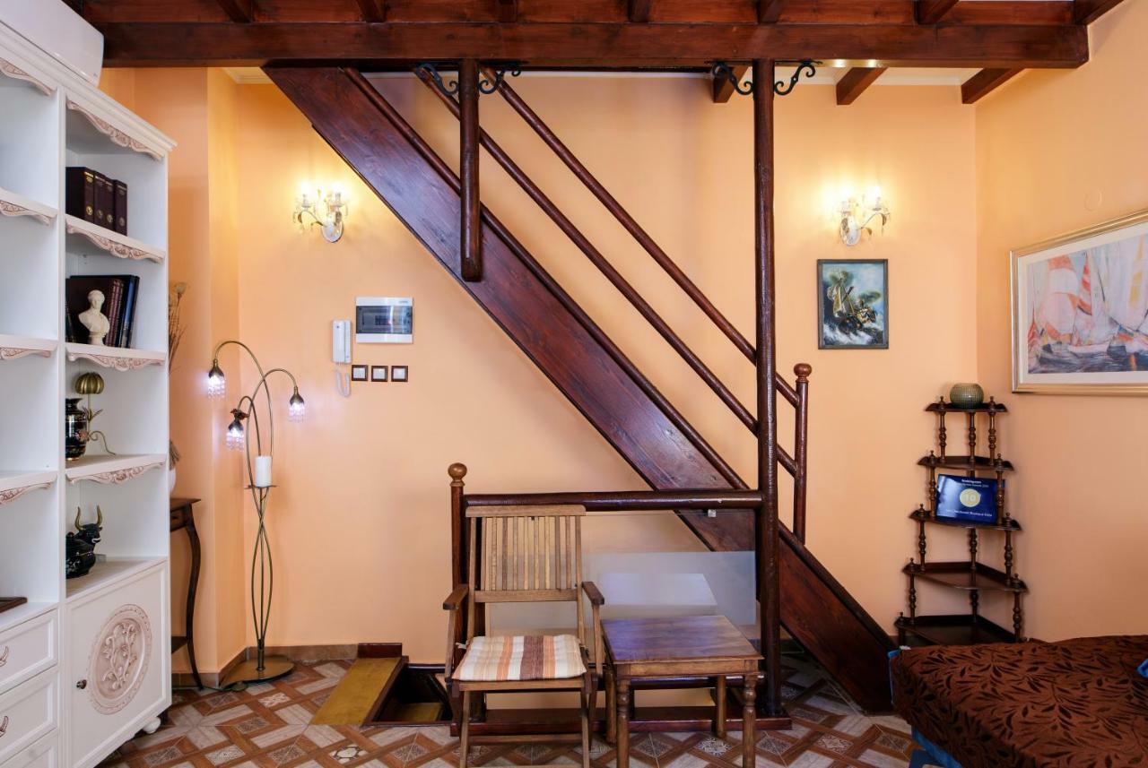 Sali Chelidonaki Boutique Suite Chania  Exteriör bild